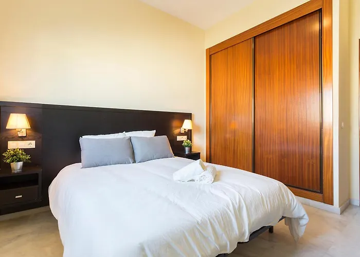 Luxsevilla Moderno Piscina Free Parking