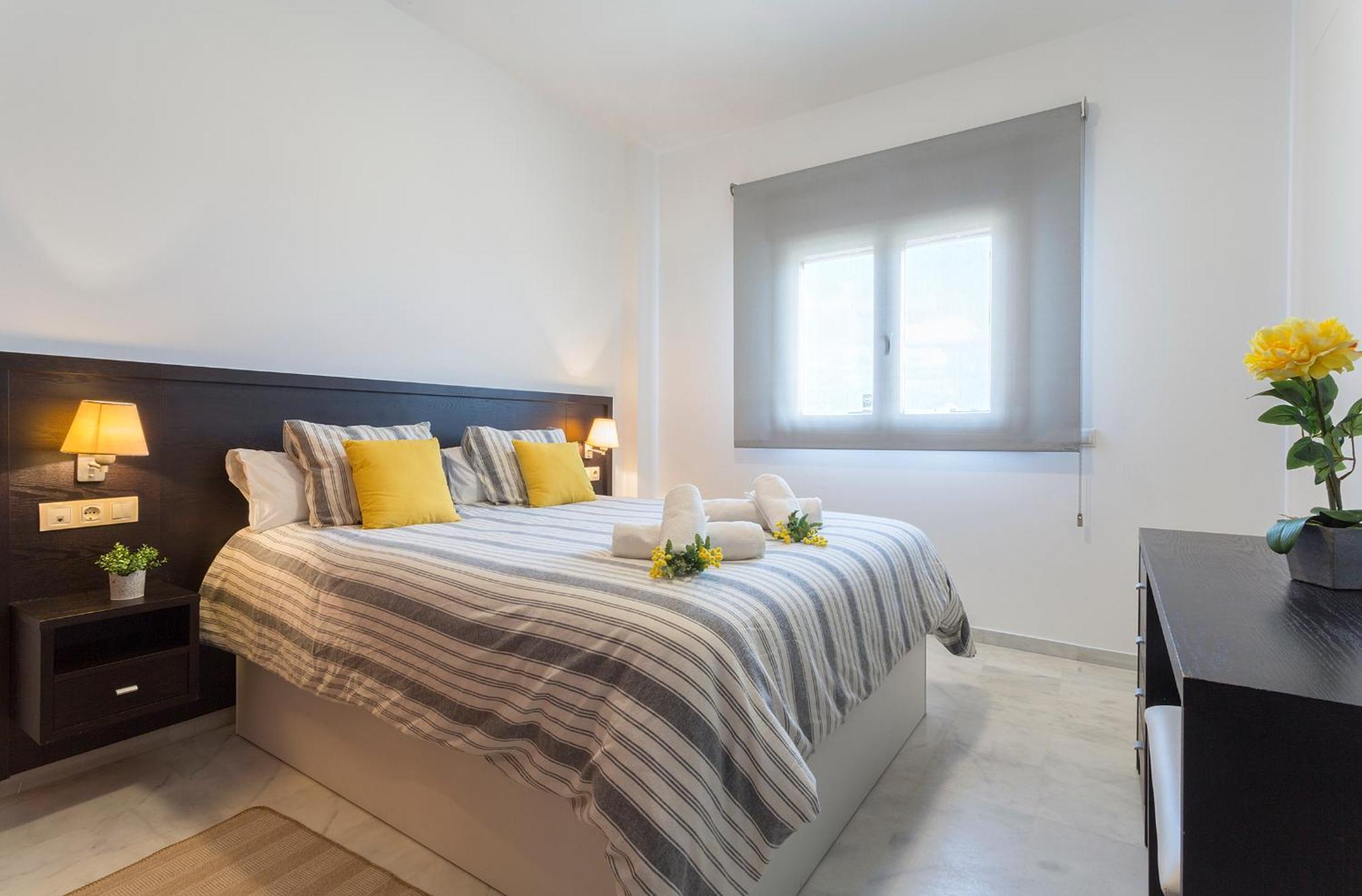 Luxsevilla Moderno Piscina Free Parking Apartment
