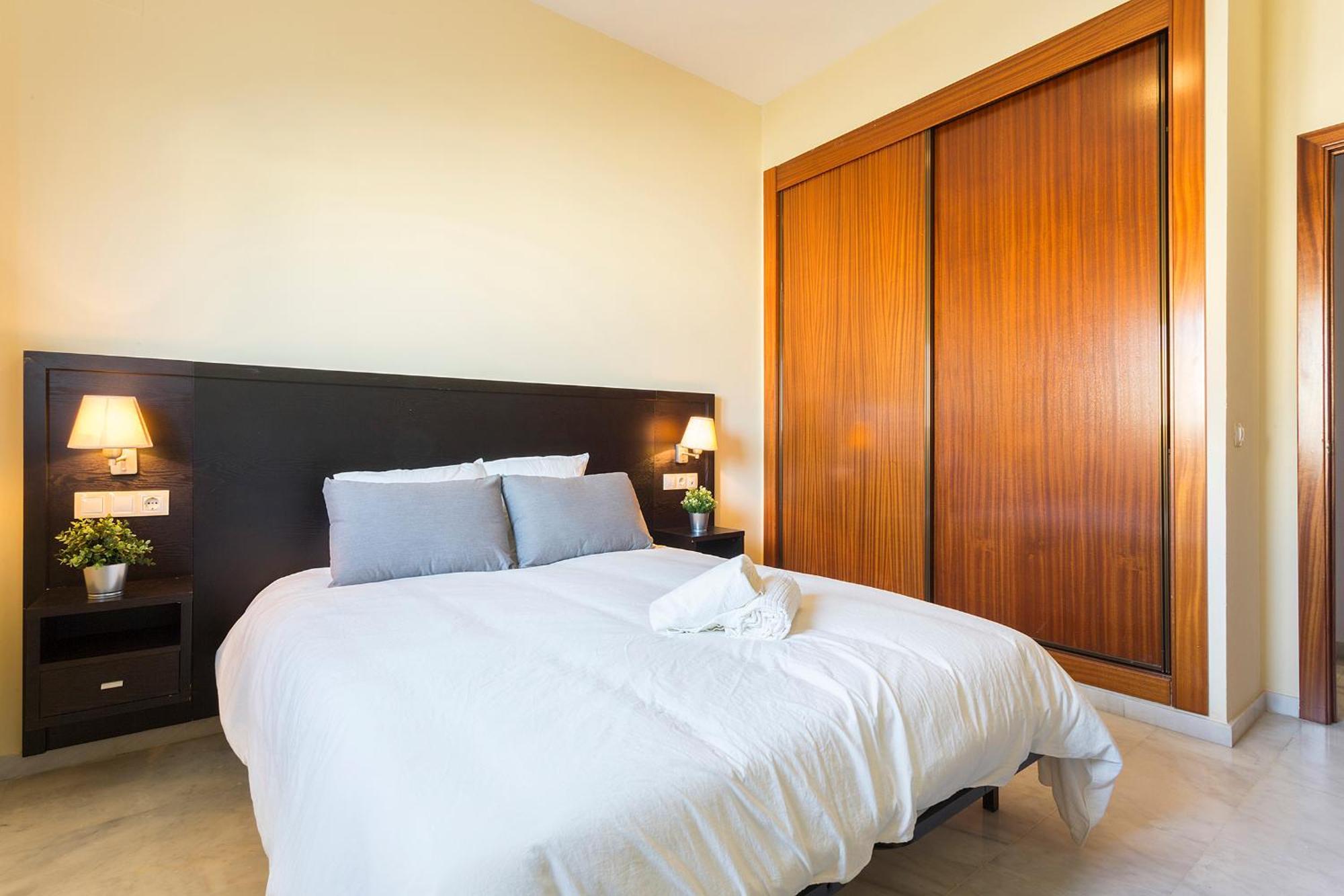 Apartment Luxsevilla Moderno Piscina Free Parking Bormujos
